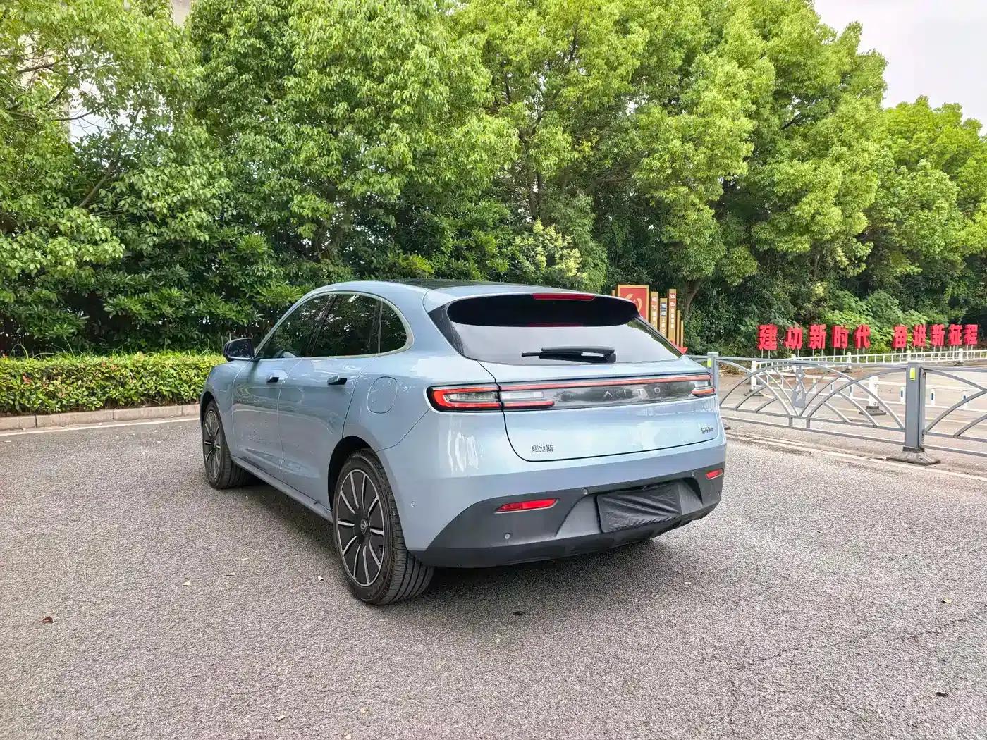 Wenjie M5 2022 Extended Range 4WD Flagship Edition — миниатюра 5