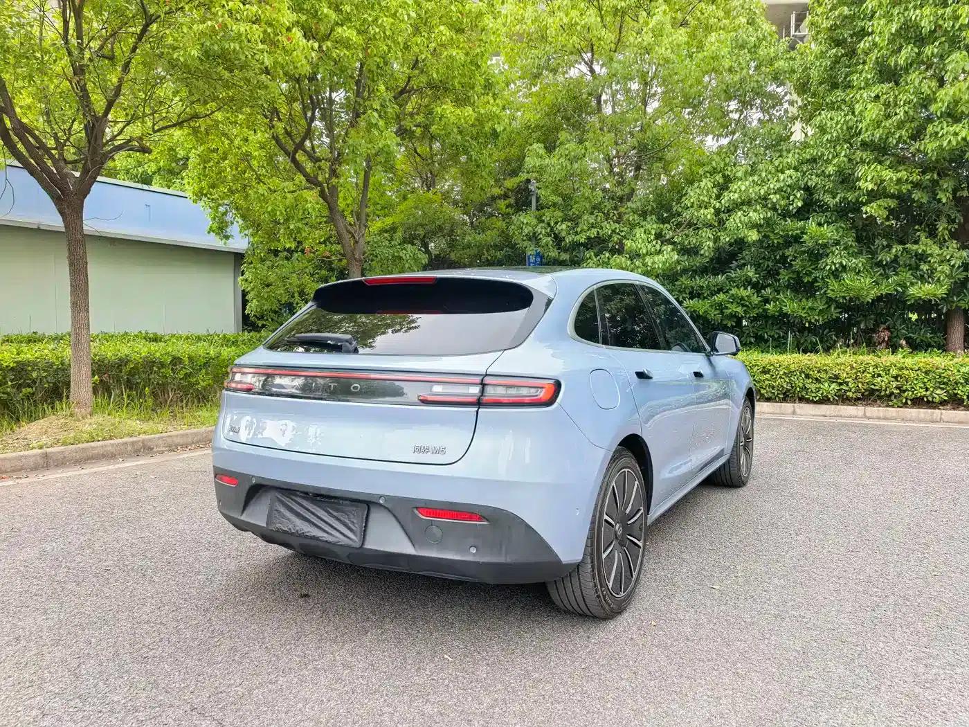 Wenjie M5 2022 Extended Range 4WD Flagship Edition — миниатюра 7