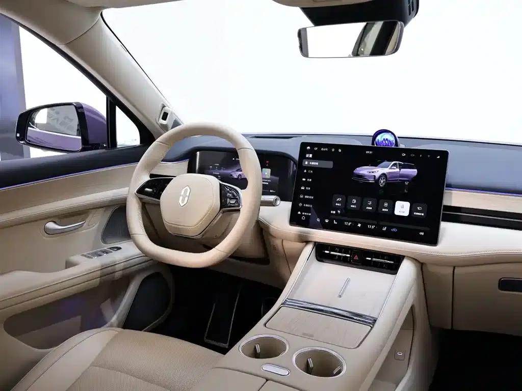 Wenjie M5 2025 Extended Range Ultra 4WD — миниатюра 14