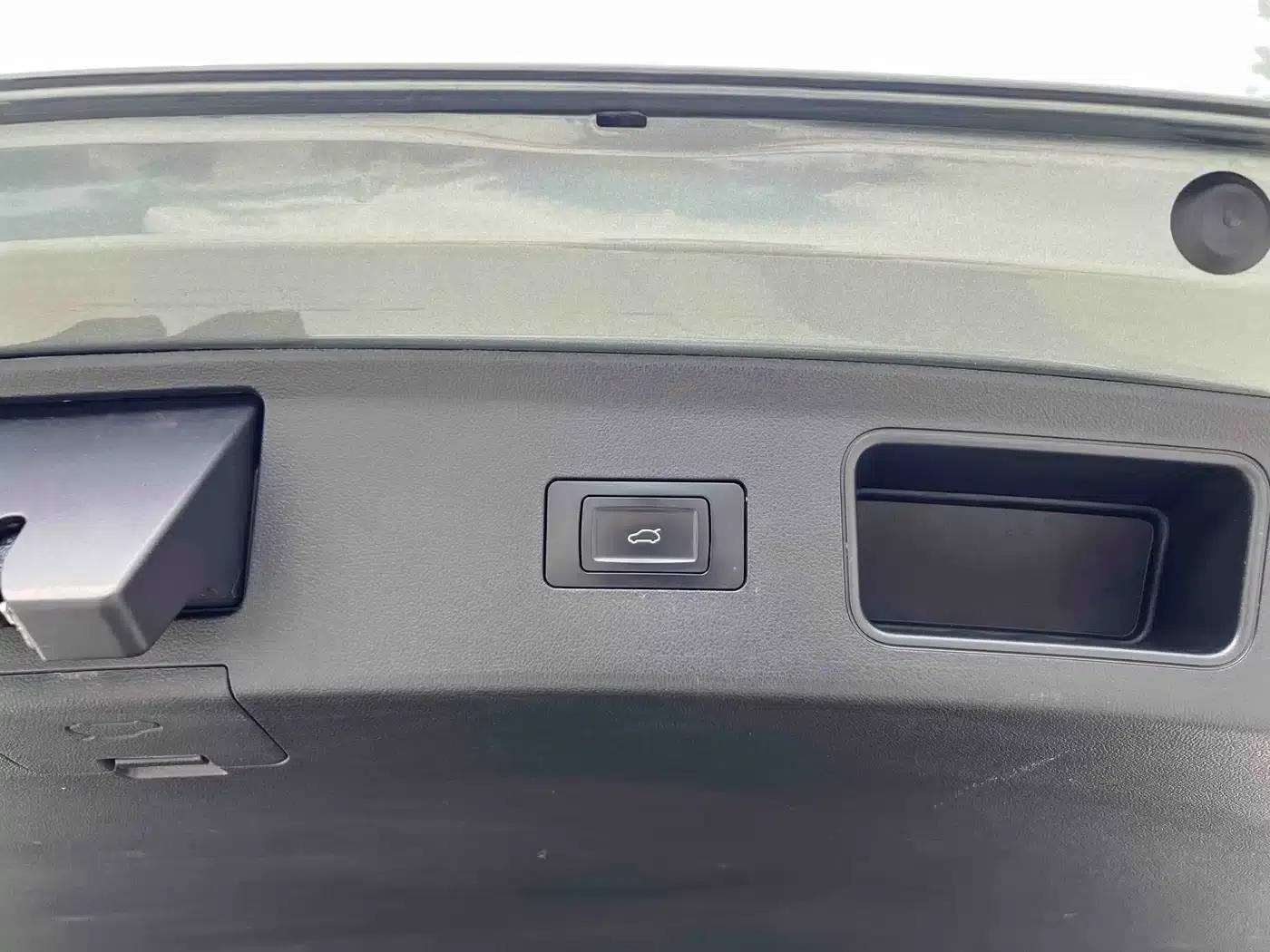 Wenjie M5 2023 Extended Range 4WD Intelligent Driving Edition — миниатюра 5