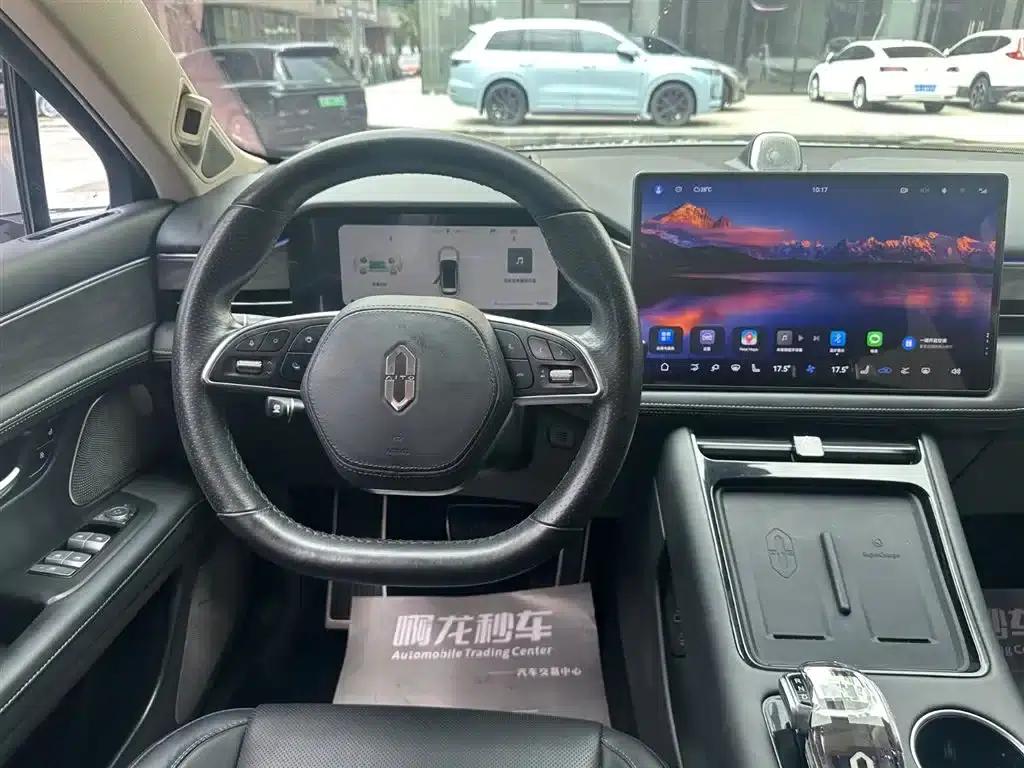Wenjie M5 2022 Pure Electric Rear-Wheel Drive Standard Edition — миниатюра 11