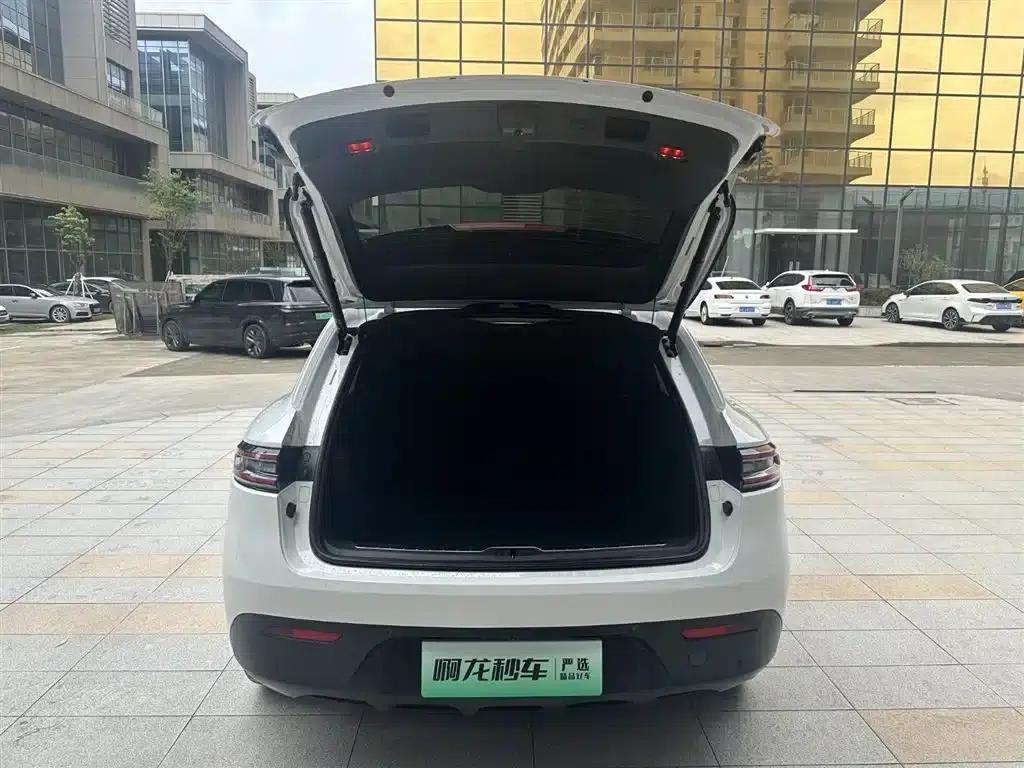 Wenjie M5 2022 Pure Electric Rear-Wheel Drive Standard Edition — миниатюра 13