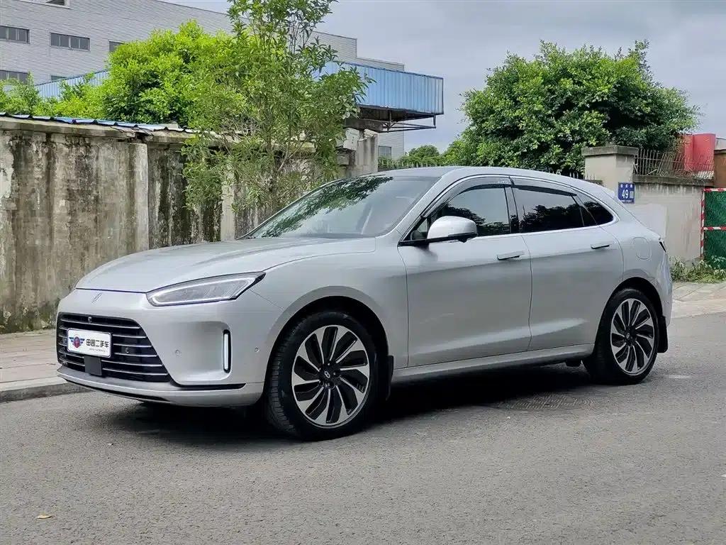 Wenjie M5 2022 Extended Range 4WD Flagship Edition — миниатюра 1