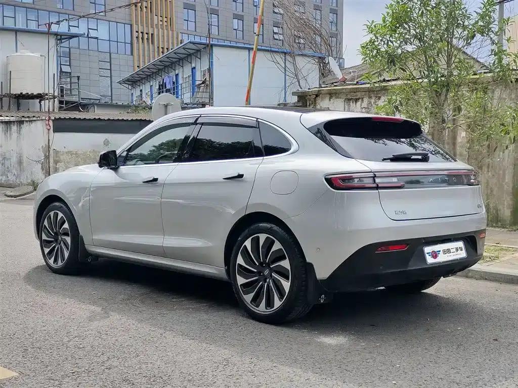 Wenjie M5 2022 Extended Range 4WD Flagship Edition — миниатюра 4
