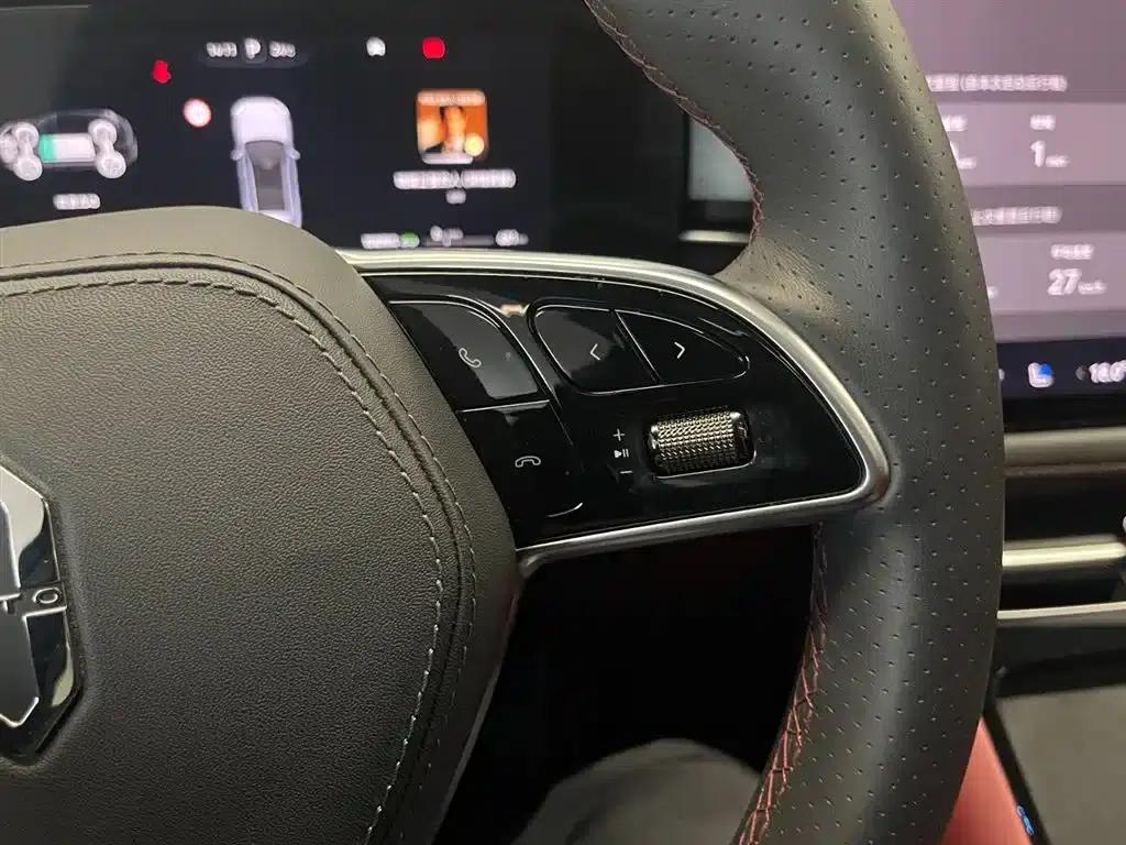 Wenjie M5 2024 Range Extended Max RS 4WD High-End Intelligent Driving Edition — миниатюра 18