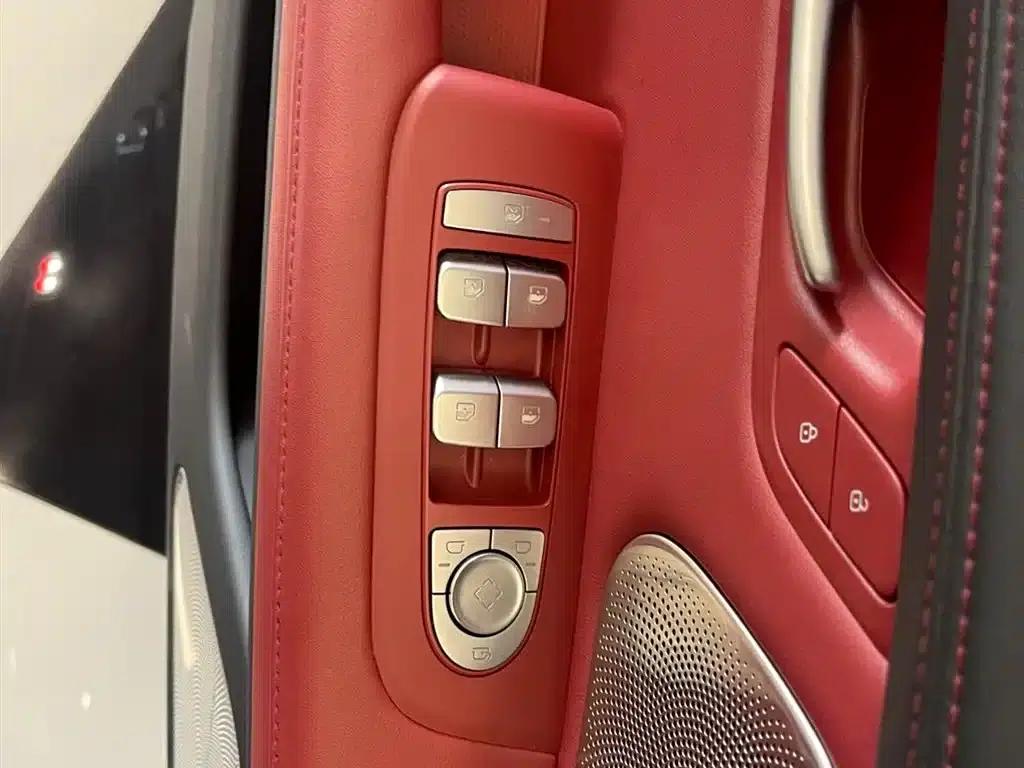 Wenjie M5 2024 Range Extended Max RS 4WD High-End Intelligent Driving Edition — миниатюра 19