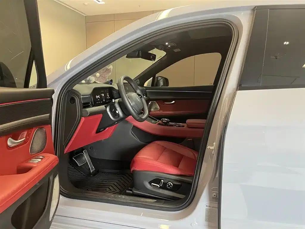 Wenjie M5 2024 Range Extended Max RS 4WD High-End Intelligent Driving Edition — миниатюра 22