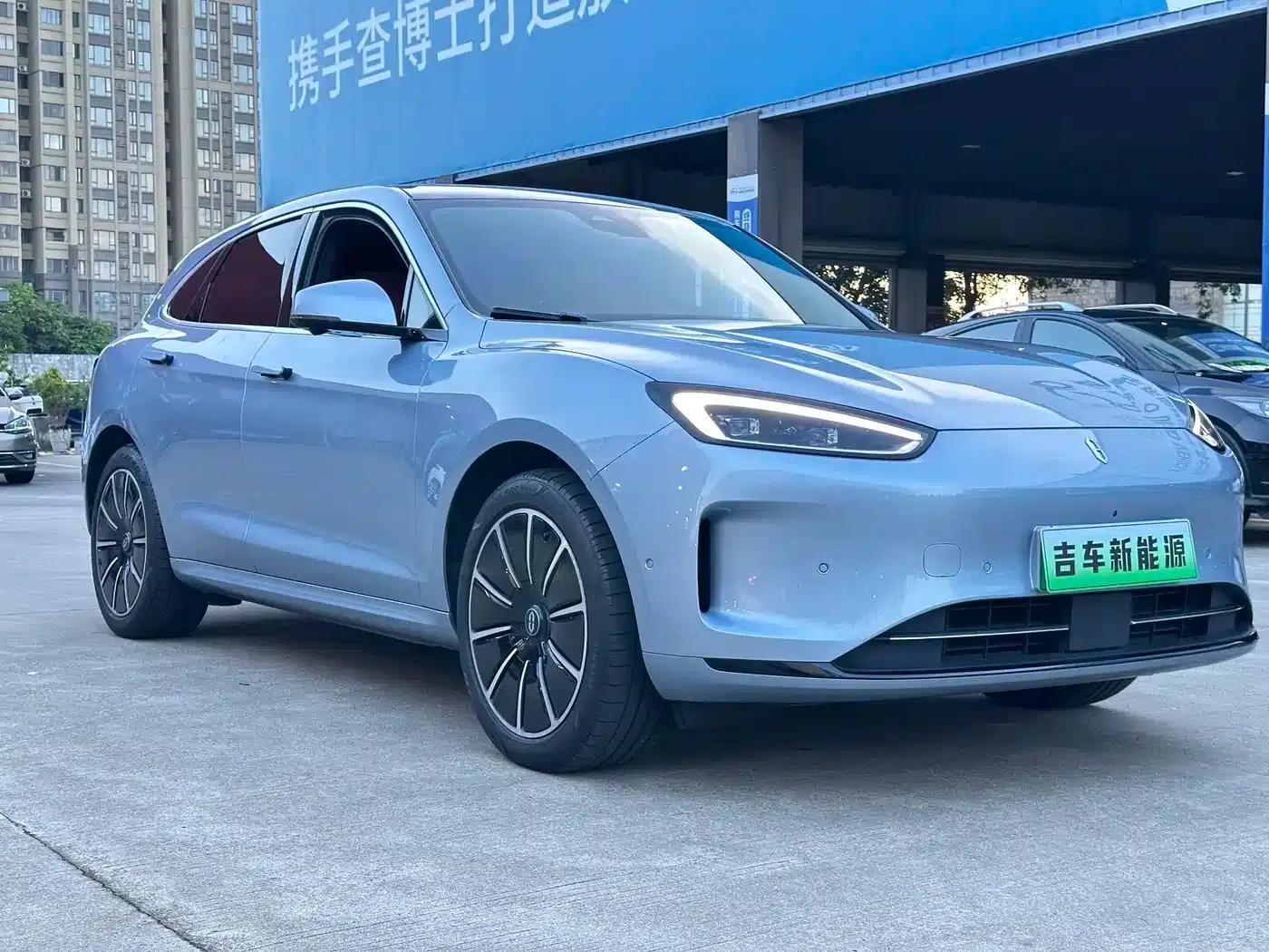 Wenjie M5 2022 Pure Electric Four-Wheel Drive Performance Edition — миниатюра 3