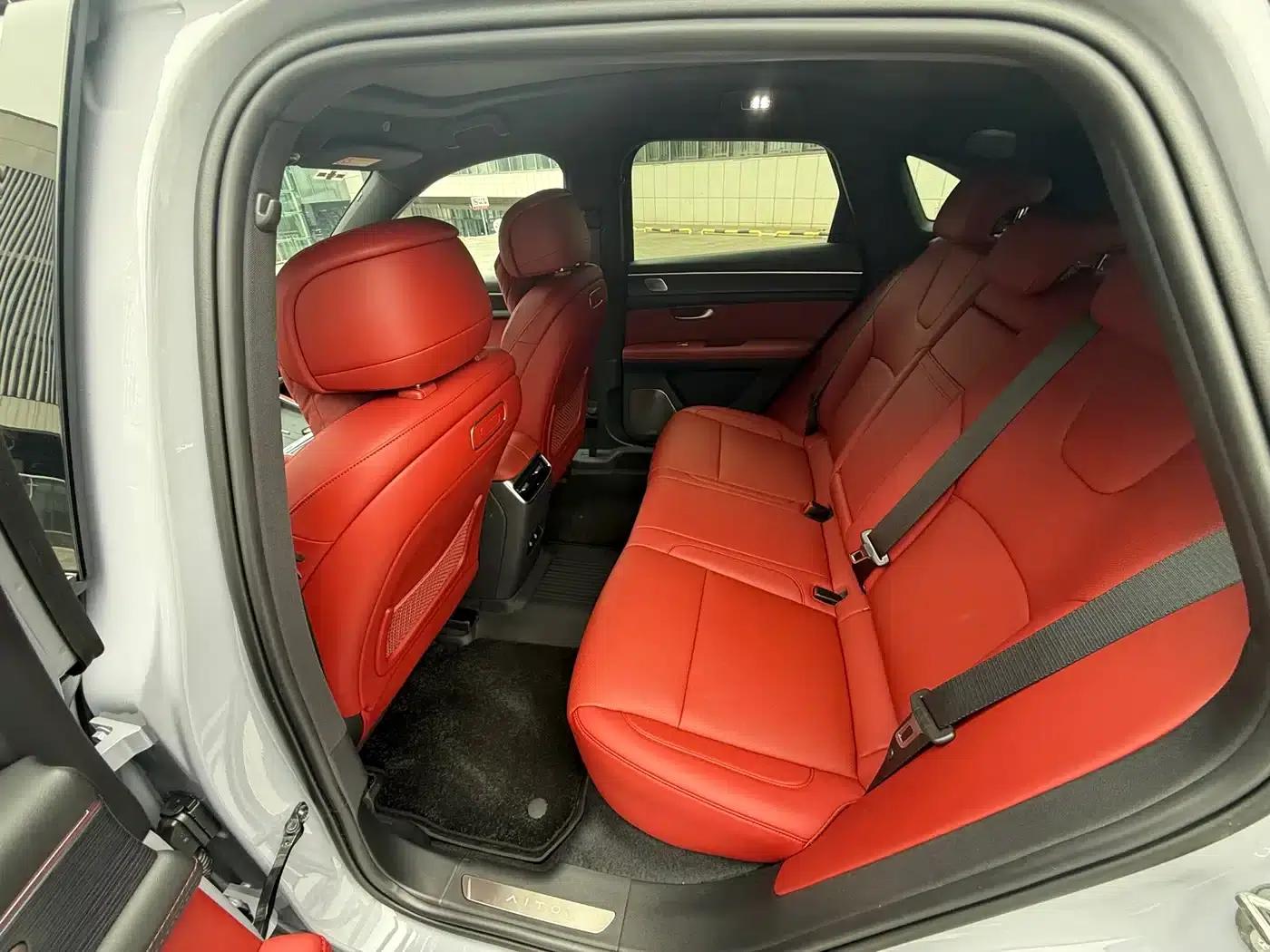 Wenjie M5 2025 Extended Range Ultra 4WD — миниатюра 18