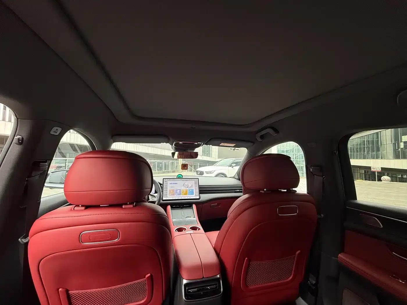 Wenjie M5 2025 Extended Range Ultra 4WD — миниатюра 23
