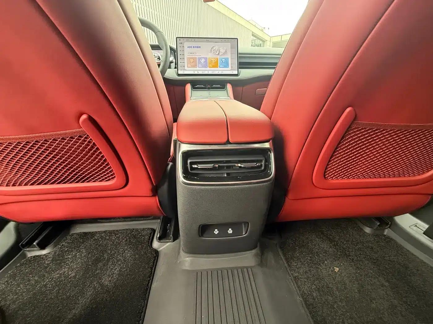 Wenjie M5 2025 Extended Range Ultra 4WD — миниатюра 26