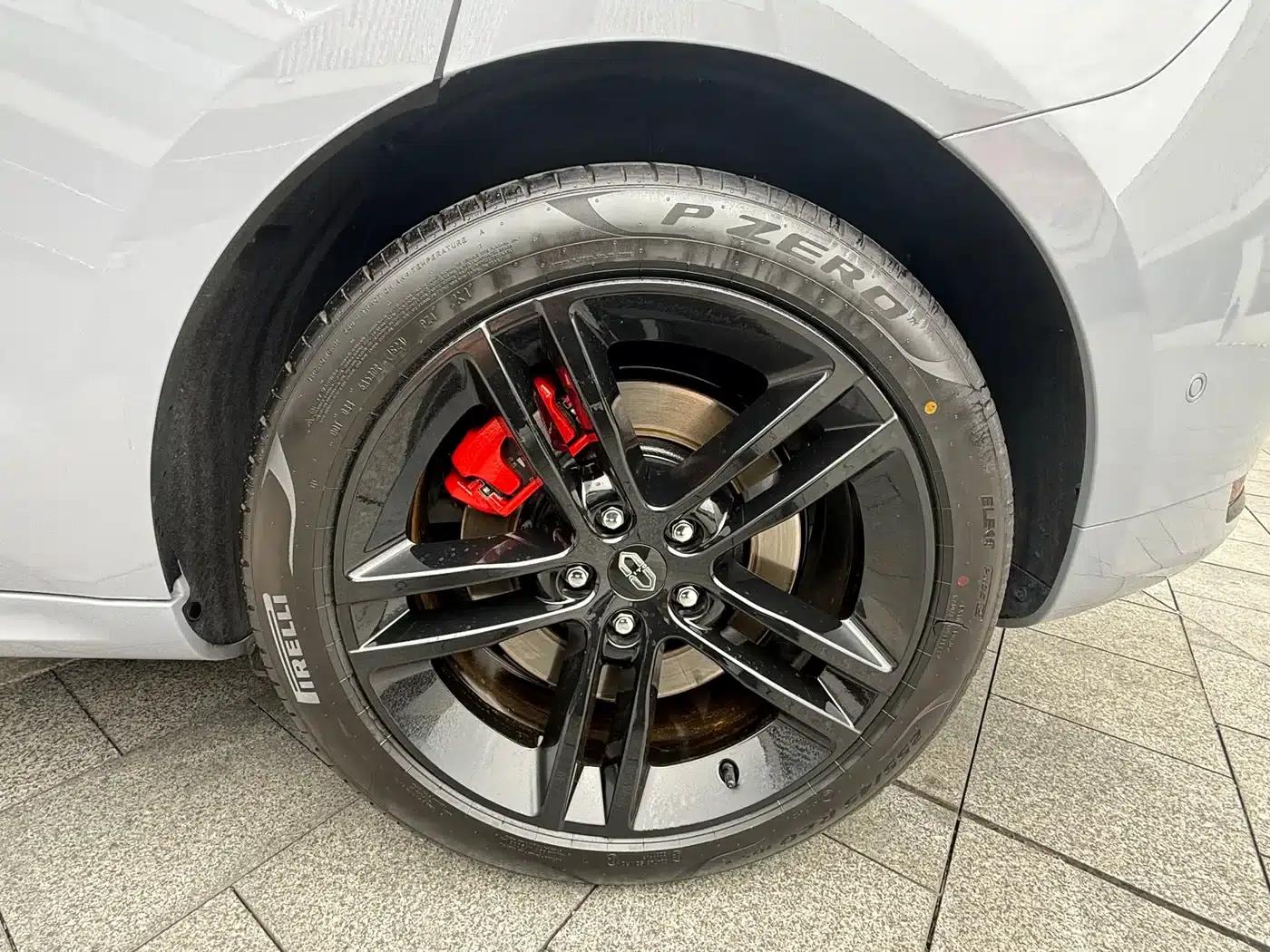 Wenjie M5 2025 Extended Range Ultra 4WD — миниатюра 28