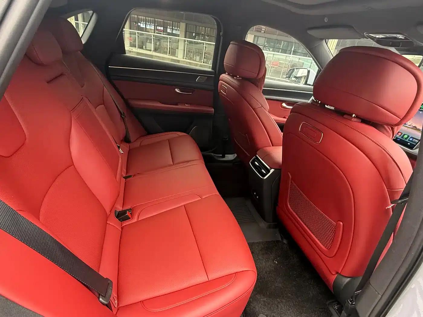 Wenjie M5 2025 Extended Range Ultra 4WD — миниатюра 9