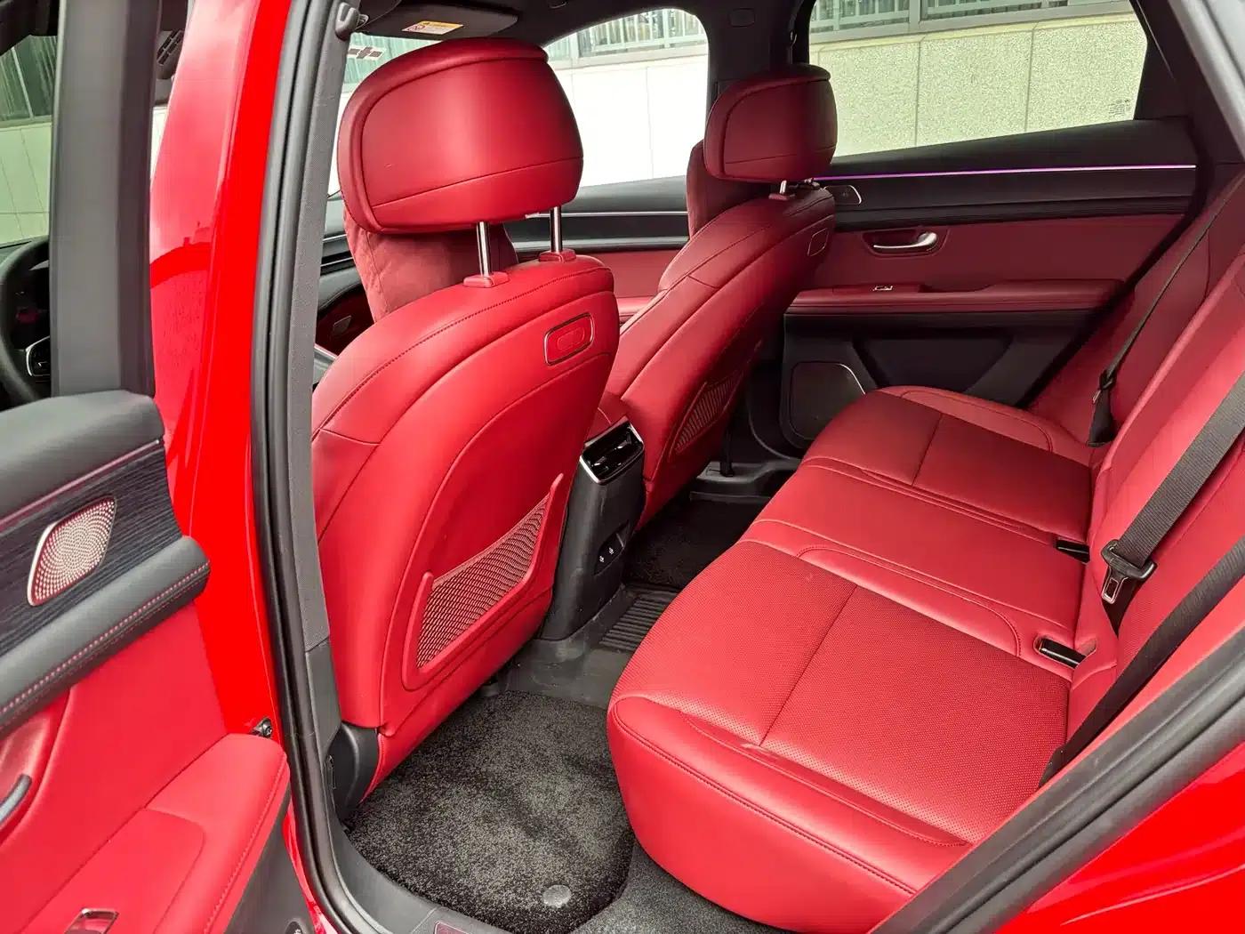 Wenjie M5 2025 Extended Range Ultra 4WD — миниатюра 14