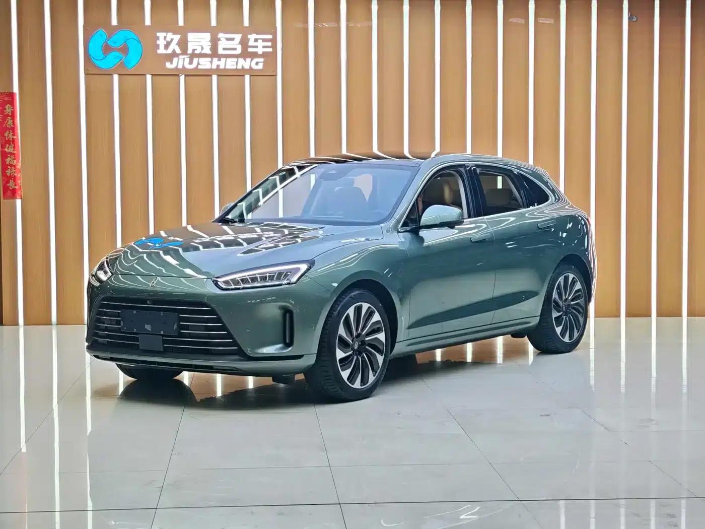 Wenjie M5 2022 Extended Range AWD Performance Edition — миниатюра 1