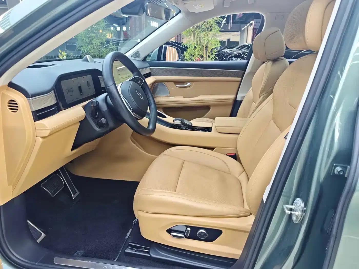 Wenjie M5 2022 Extended Range AWD Performance Edition — миниатюра 10