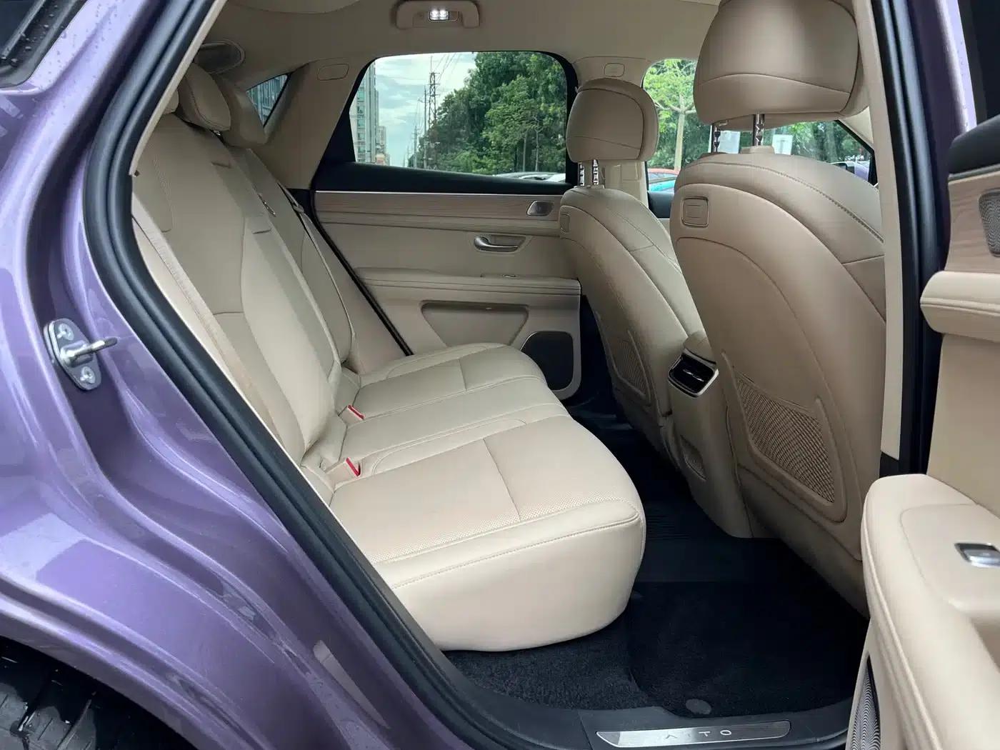 Wenjie M5 2025 Extended Range Ultra 4WD — миниатюра 18