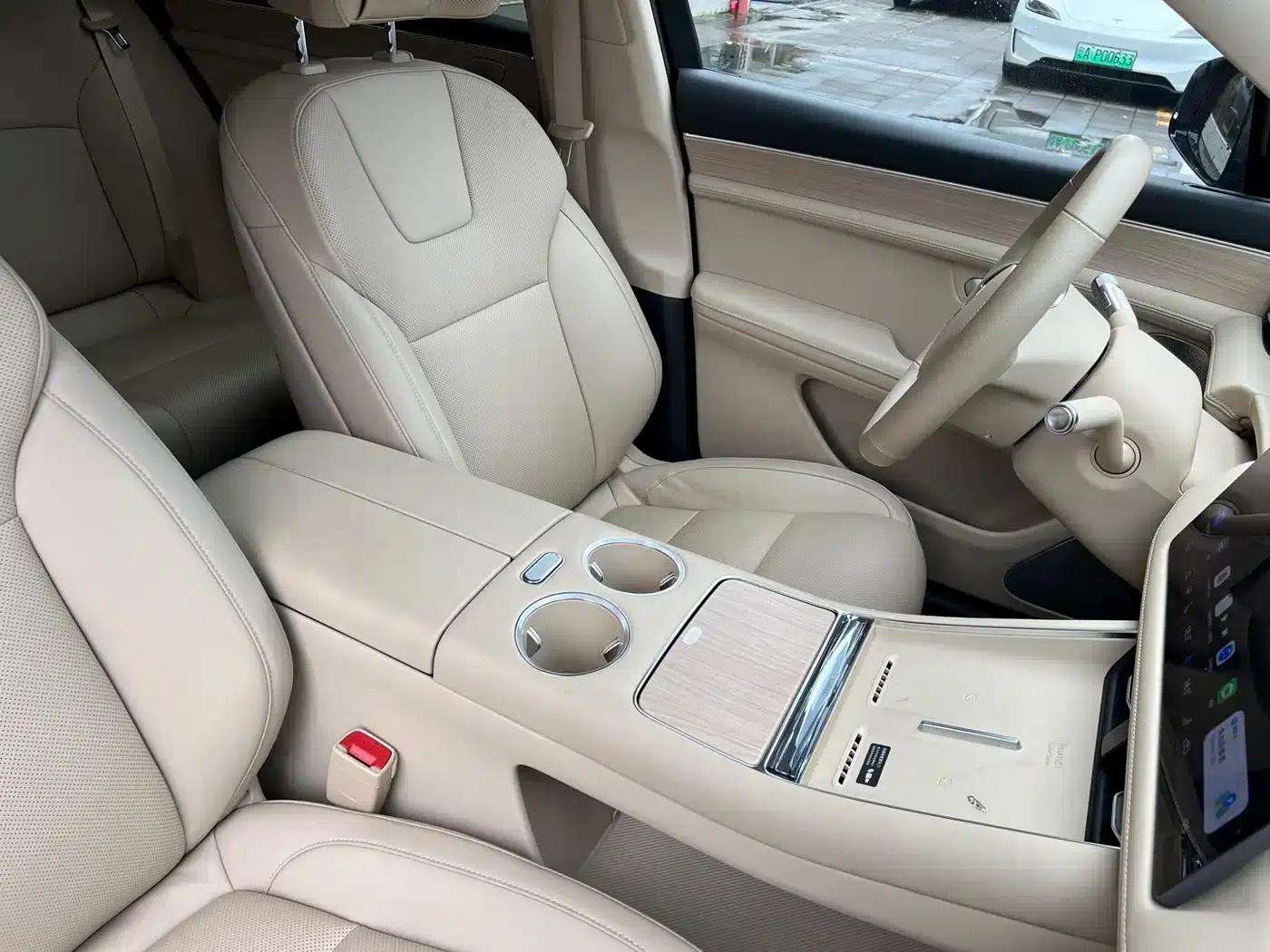 Wenjie M5 2025 Extended Range Ultra 4WD — миниатюра 21