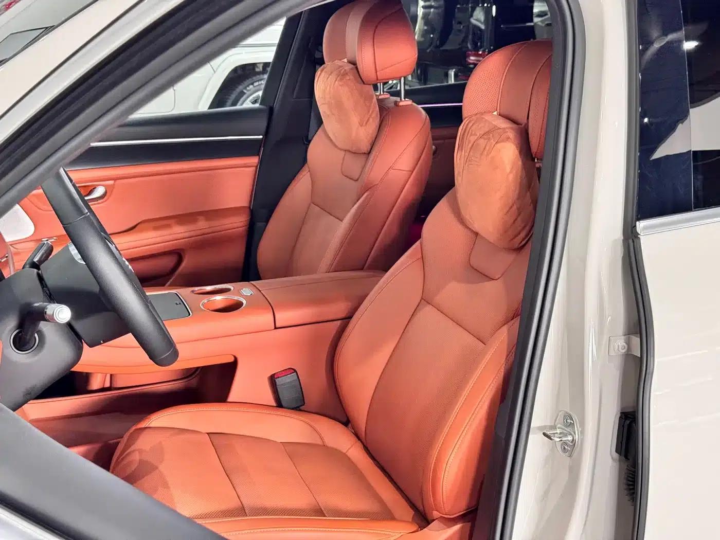 Wenjie M5 2025 Extended Range Ultra 4WD — миниатюра 10