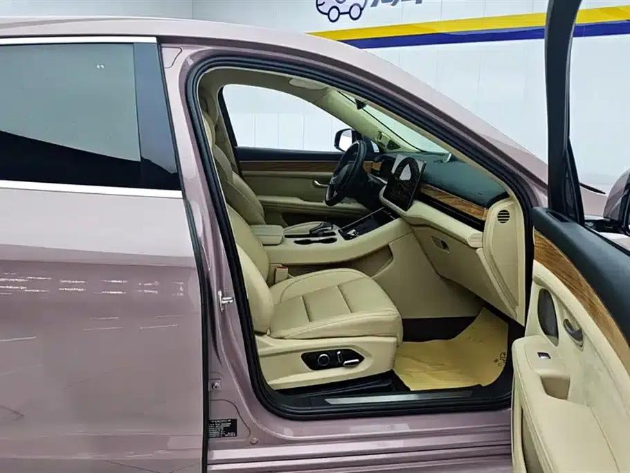 Wenjie M5 2022 Pure Electric Rear-Wheel Drive Standard Edition — миниатюра 8