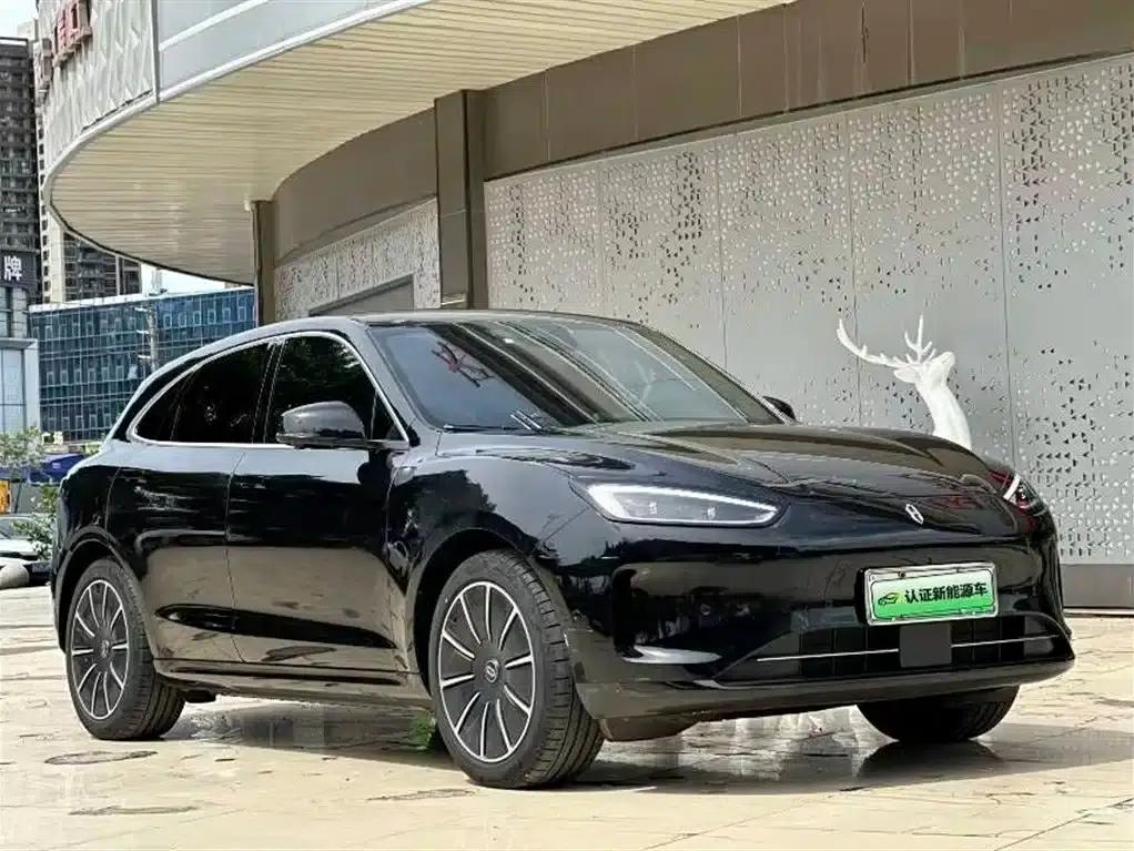 Wenjie M5 2022 Pure Electric Four-Wheel Drive Performance Edition — миниатюра 3