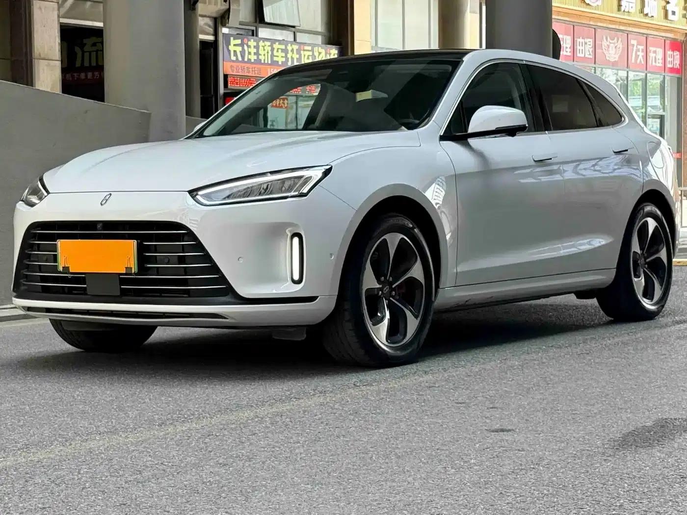 Wenjie M5 2022 Extended Range Rear-Wheel Drive Standard Edition — миниатюра 1