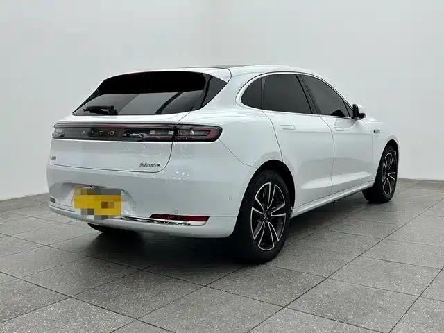 Wenjie M5 2025 Pure Electric Ultra Rear-Wheel Drive Edition — миниатюра 6