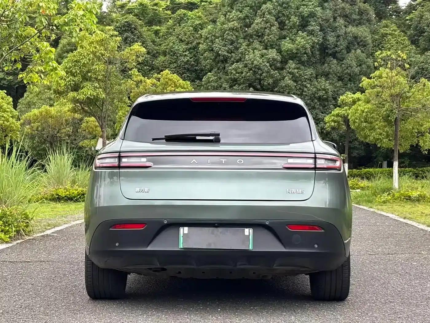 Wenjie M5 2022 Extended Range AWD Performance Edition — миниатюра 5