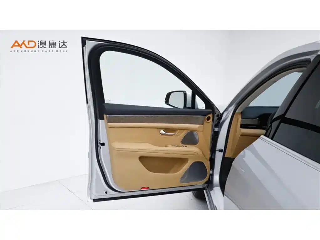Wenjie M5/1.5T/2022/Range Extended 4WD Ultimate Edition — миниатюра 10