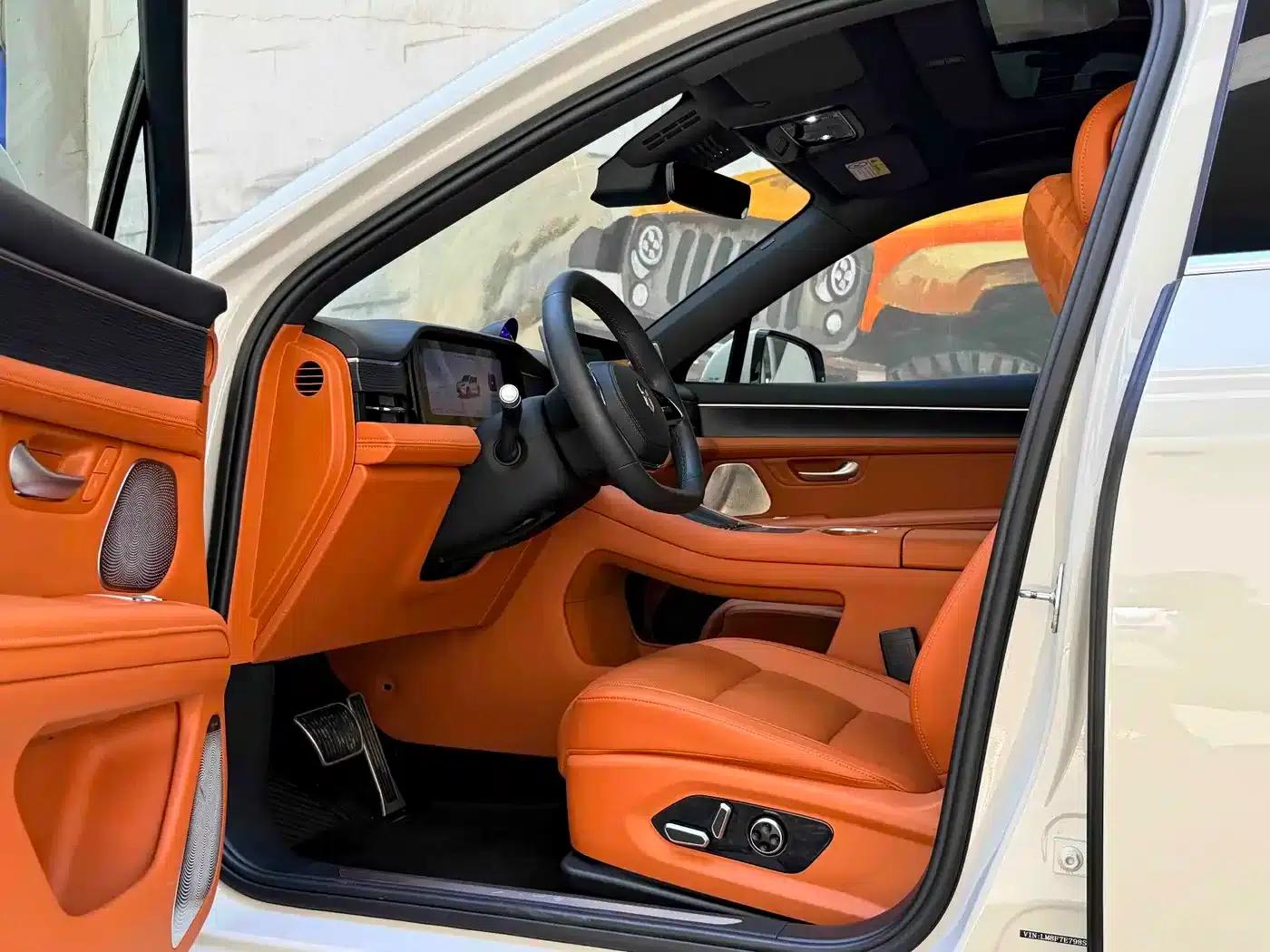 Wenjie M5 2025 Extended Range Ultra 4WD — миниатюра 6