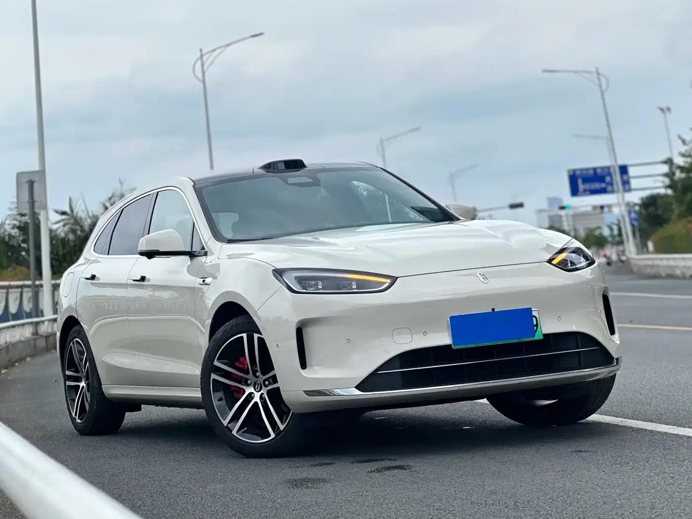 Wenjie M5 2025 Extended Range Ultra Rear-Wheel Drive Version — миниатюра 3