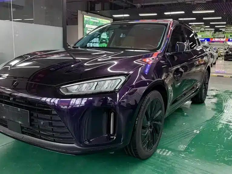 Wenjie M5 2022 Extended Range AWD Performance Edition — миниатюра 1