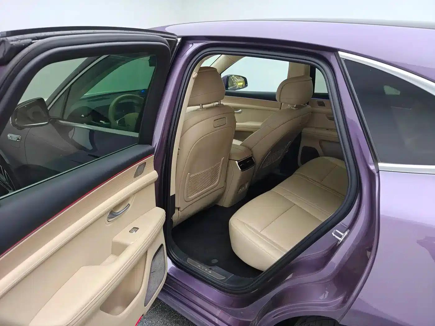 Wenjie M5 2025 Extended Range Ultra 4WD — миниатюра 12