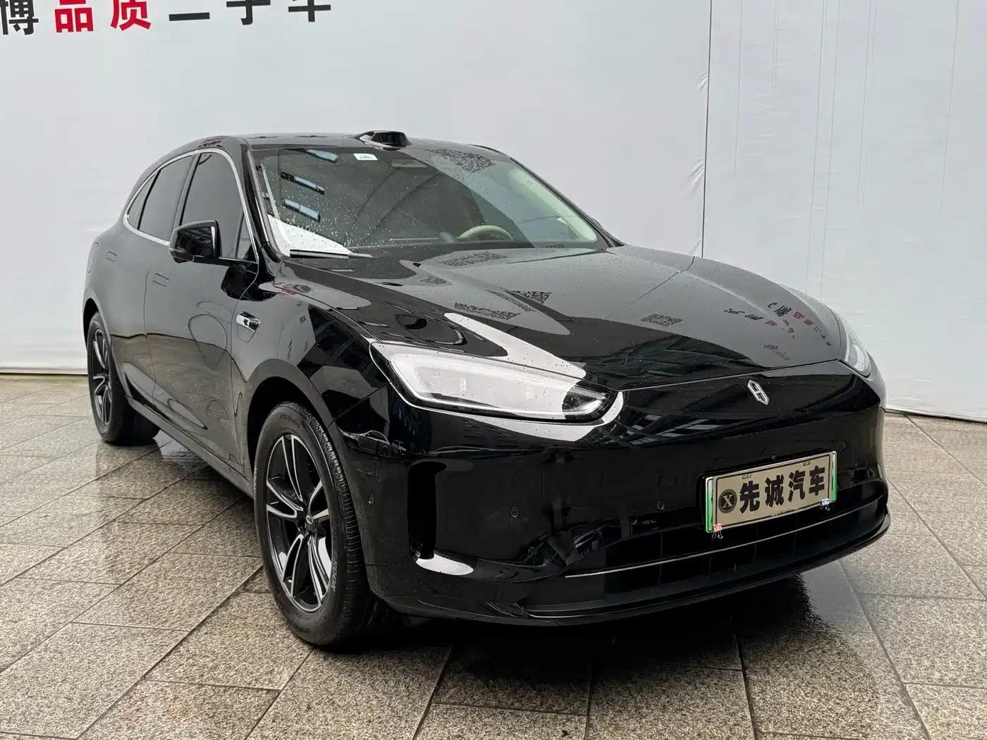 Wenjie M5 2024 Range Extended Max Rear-Wheel Drive High-End Intelligent Driving Edition — миниатюра 3