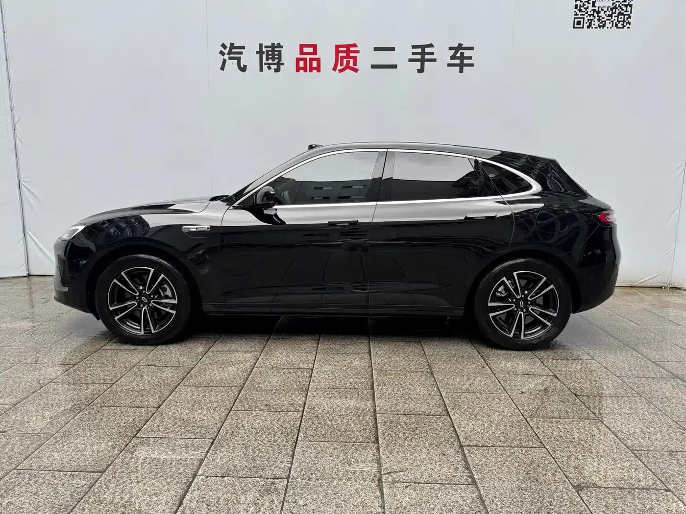 Wenjie M5 2024 Range Extended Max Rear-Wheel Drive High-End Intelligent Driving Edition — миниатюра 4