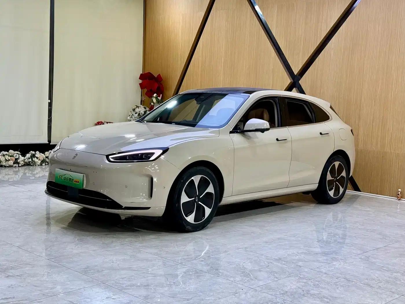 Wenjie M5 2022 Pure Electric Rear-Wheel Drive Standard Edition — миниатюра 1