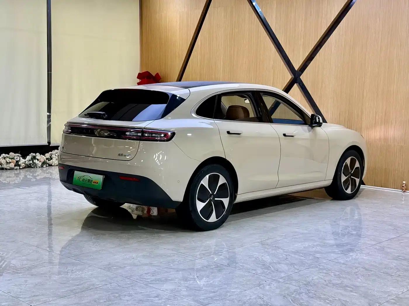 Wenjie M5 2022 Pure Electric Rear-Wheel Drive Standard Edition — миниатюра 16