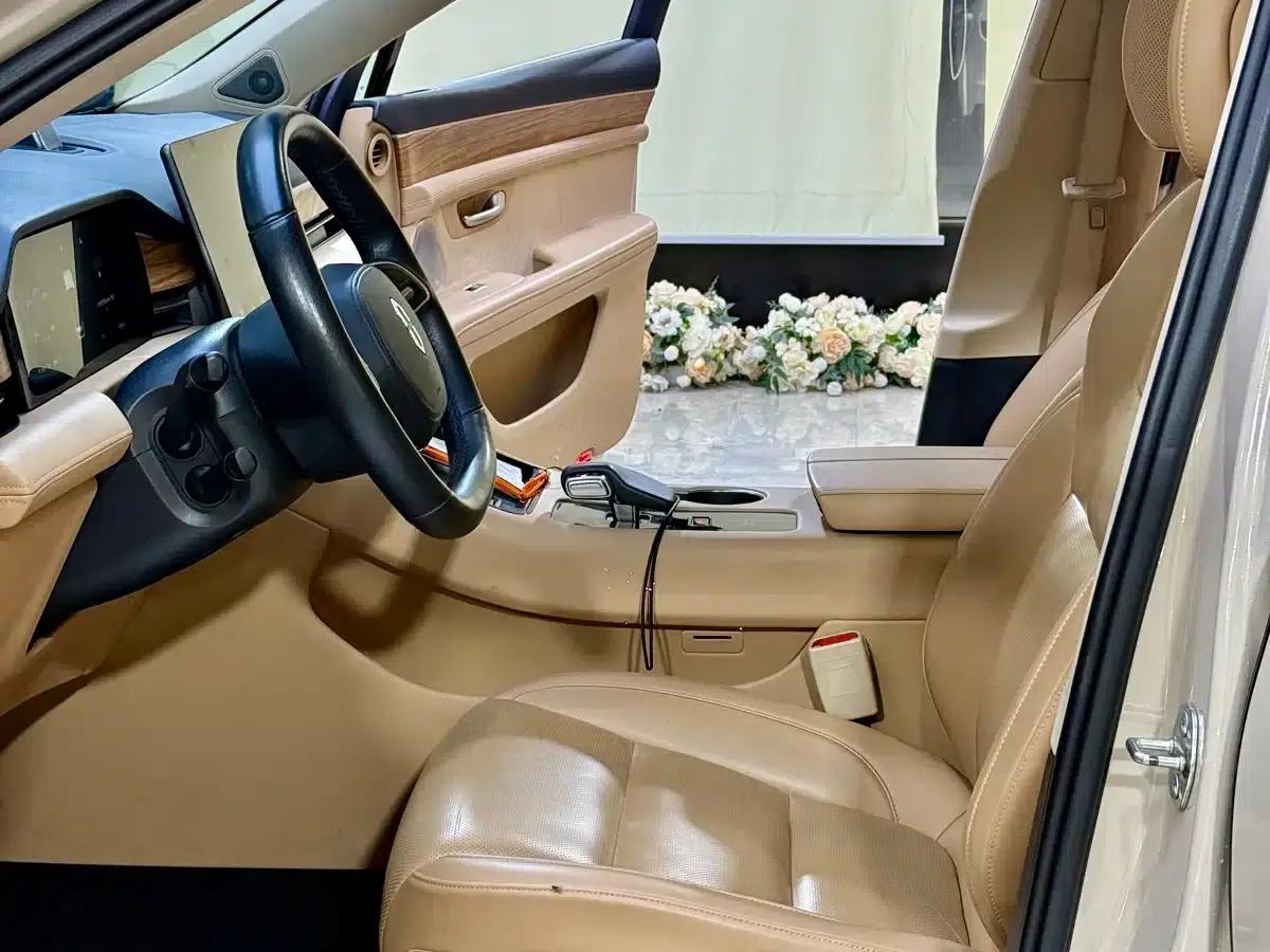 Wenjie M5 2022 Pure Electric Rear-Wheel Drive Standard Edition — миниатюра 4