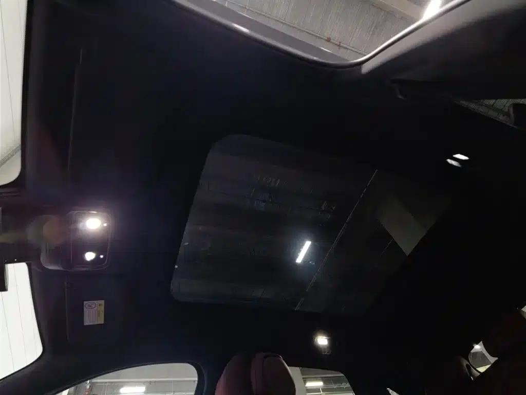 Wenjie M5 2025 Extended Range Ultra 4WD — миниатюра 14