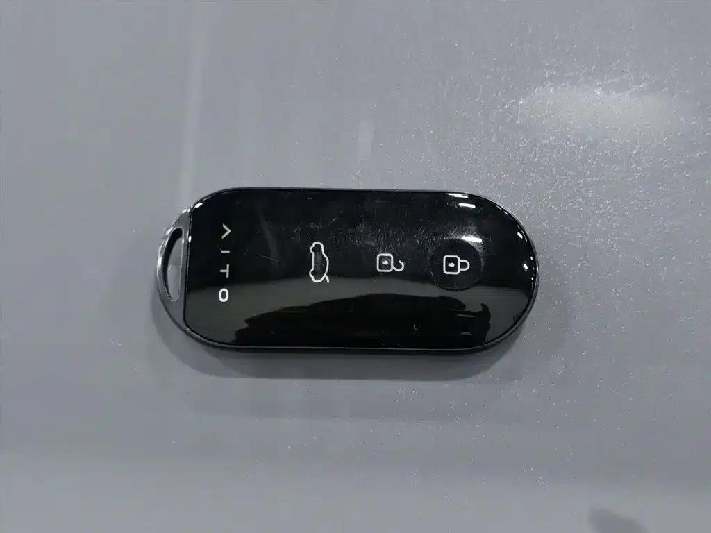 Wenjie M5 2025 Extended Range Ultra 4WD — миниатюра 19