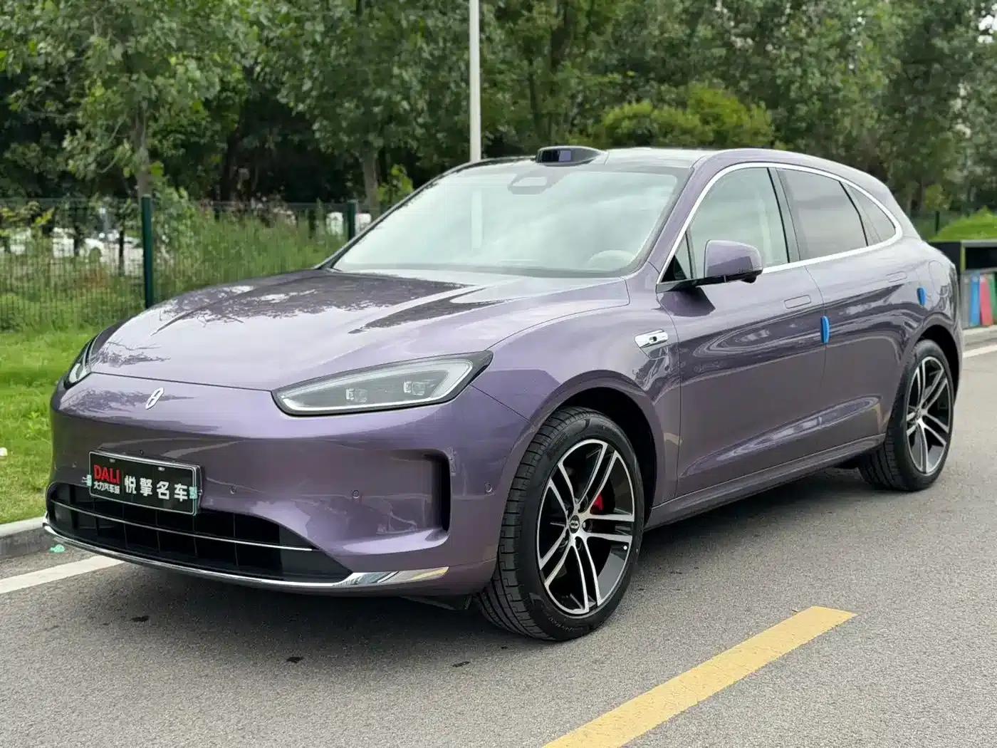 Wenjie M5 2025 Extended Range Ultra 4WD — миниатюра 1