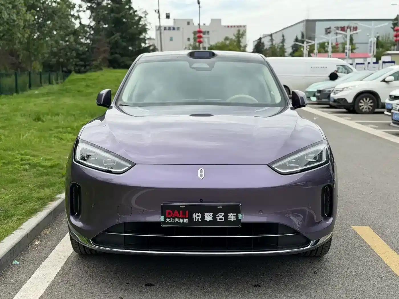 Wenjie M5 2025 Extended Range Ultra 4WD — миниатюра 2