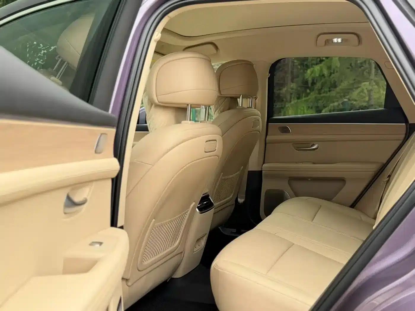 Wenjie M5 2025 Extended Range Ultra 4WD — миниатюра 6