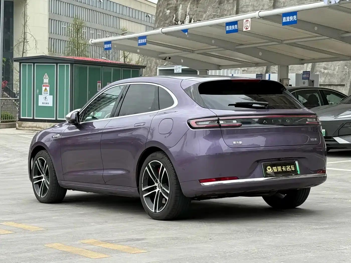 Wenjie M5 2025 Extended Range Ultra 4WD — миниатюра 11