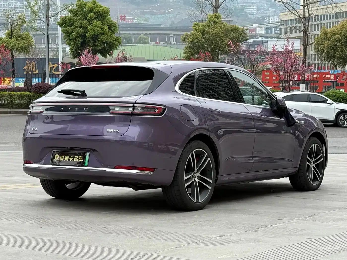 Wenjie M5 2025 Extended Range Ultra 4WD — миниатюра 12
