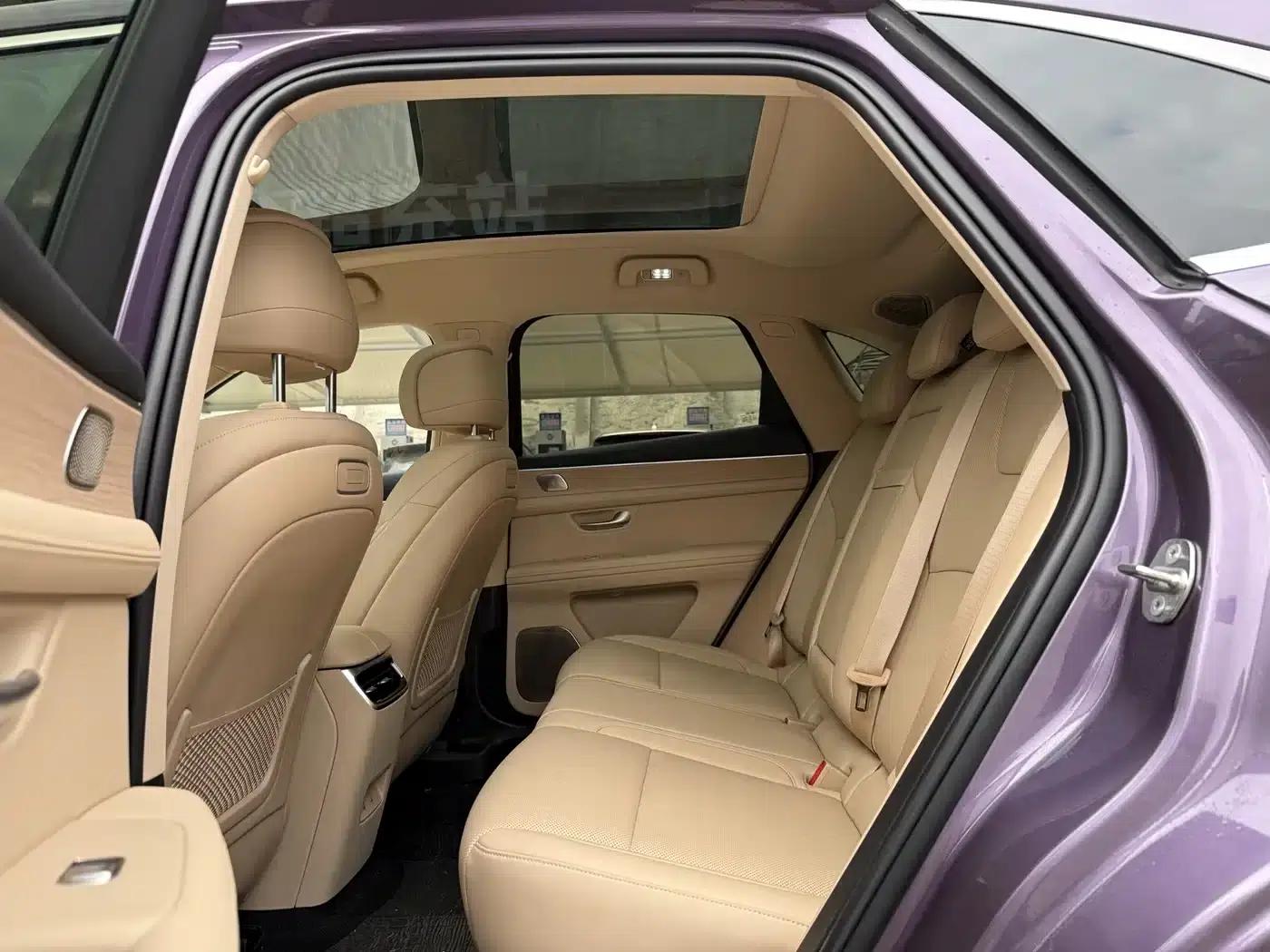 Wenjie M5 2025 Extended Range Ultra 4WD — миниатюра 9