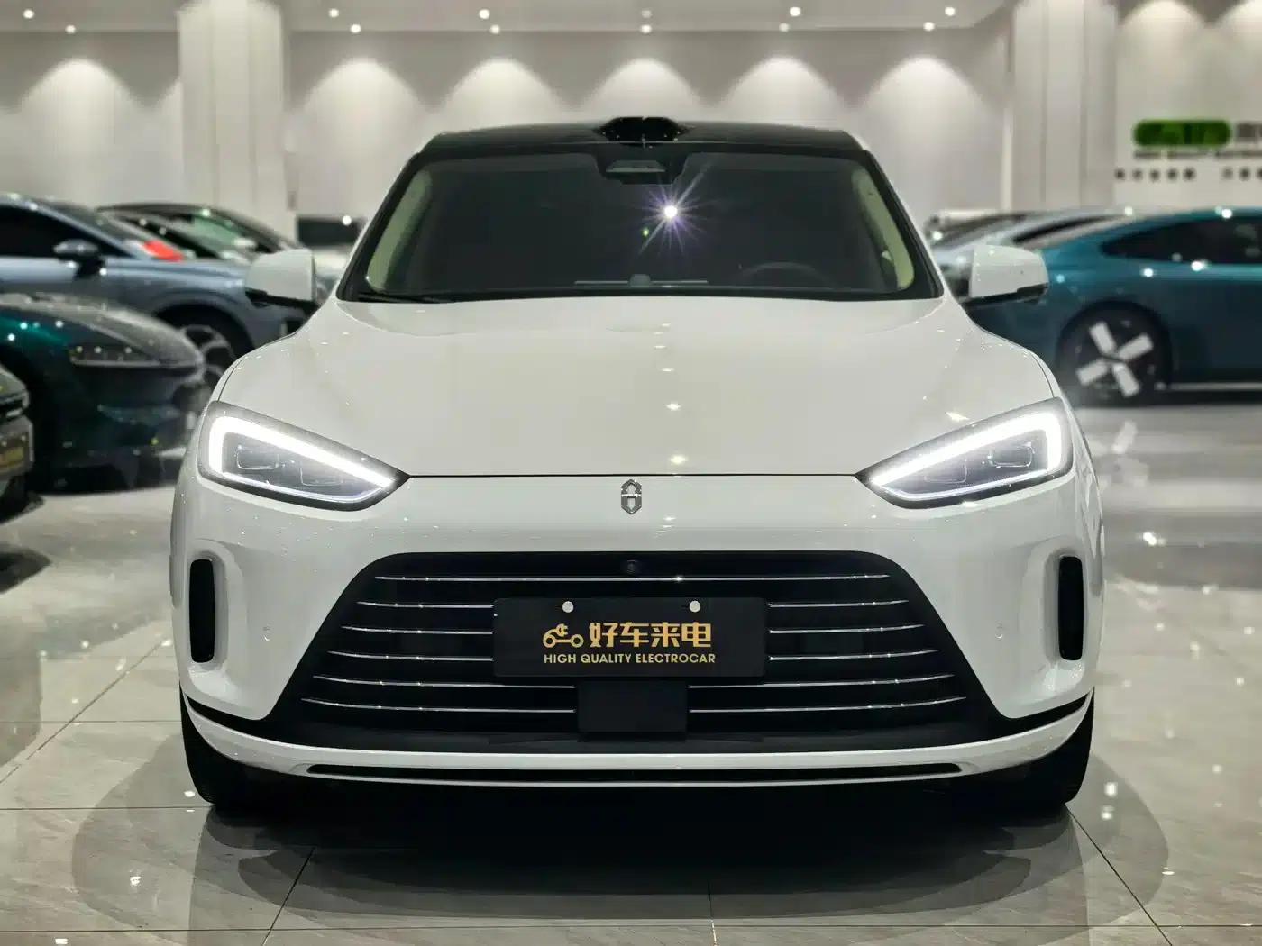 Wenjie M5 2023 Range Extended Rear-Wheel Drive Intelligent Driving Edition — миниатюра 2