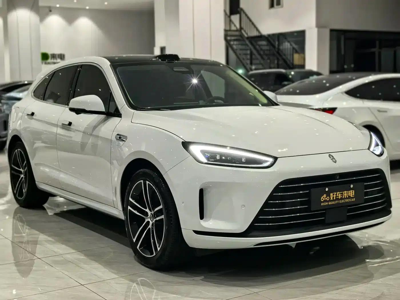 Wenjie M5 2023 Range Extended Rear-Wheel Drive Intelligent Driving Edition — миниатюра 3
