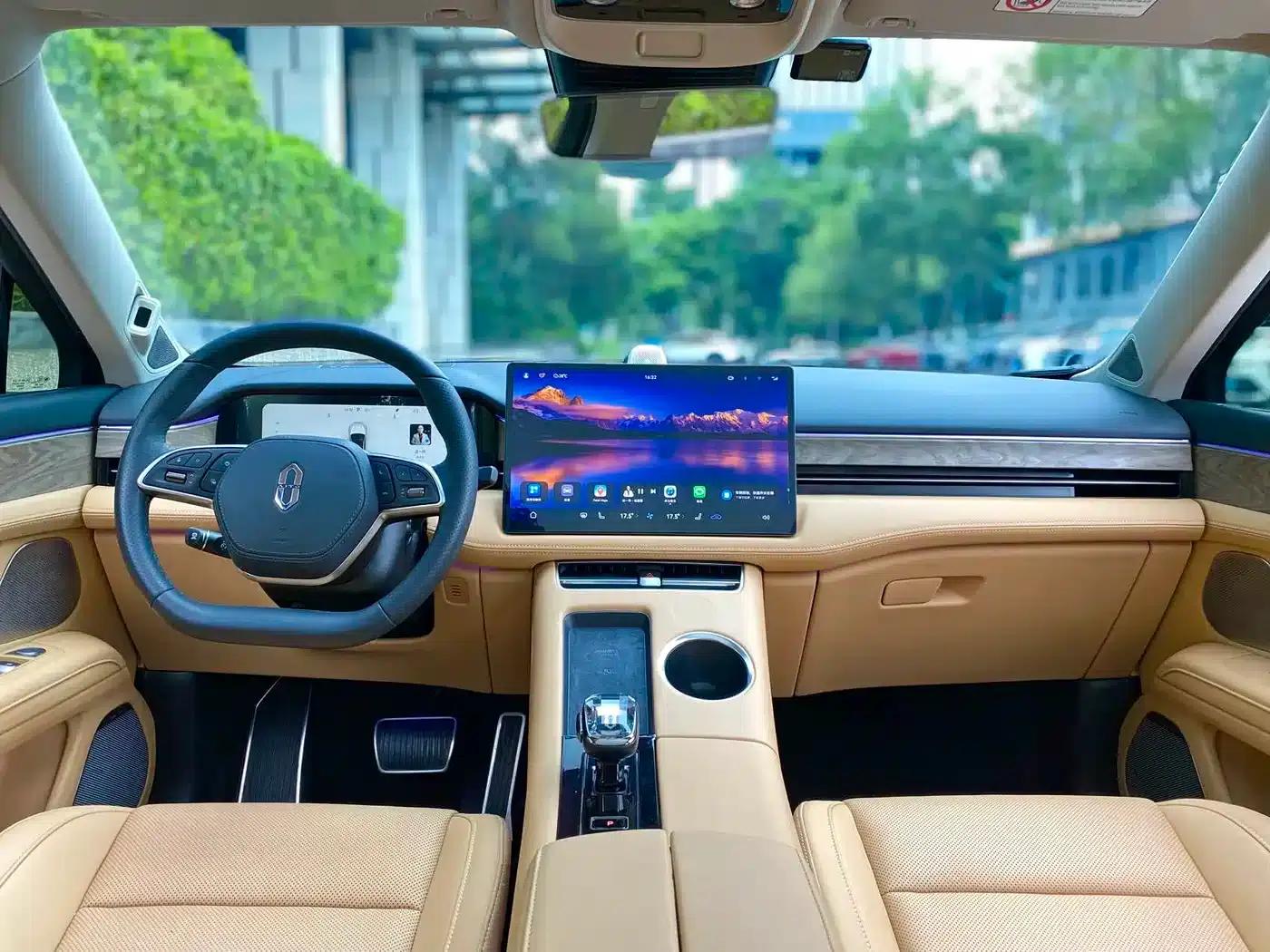 Wenjie M5 2022 Extended Range 4WD Ultimate Edition — миниатюра 7