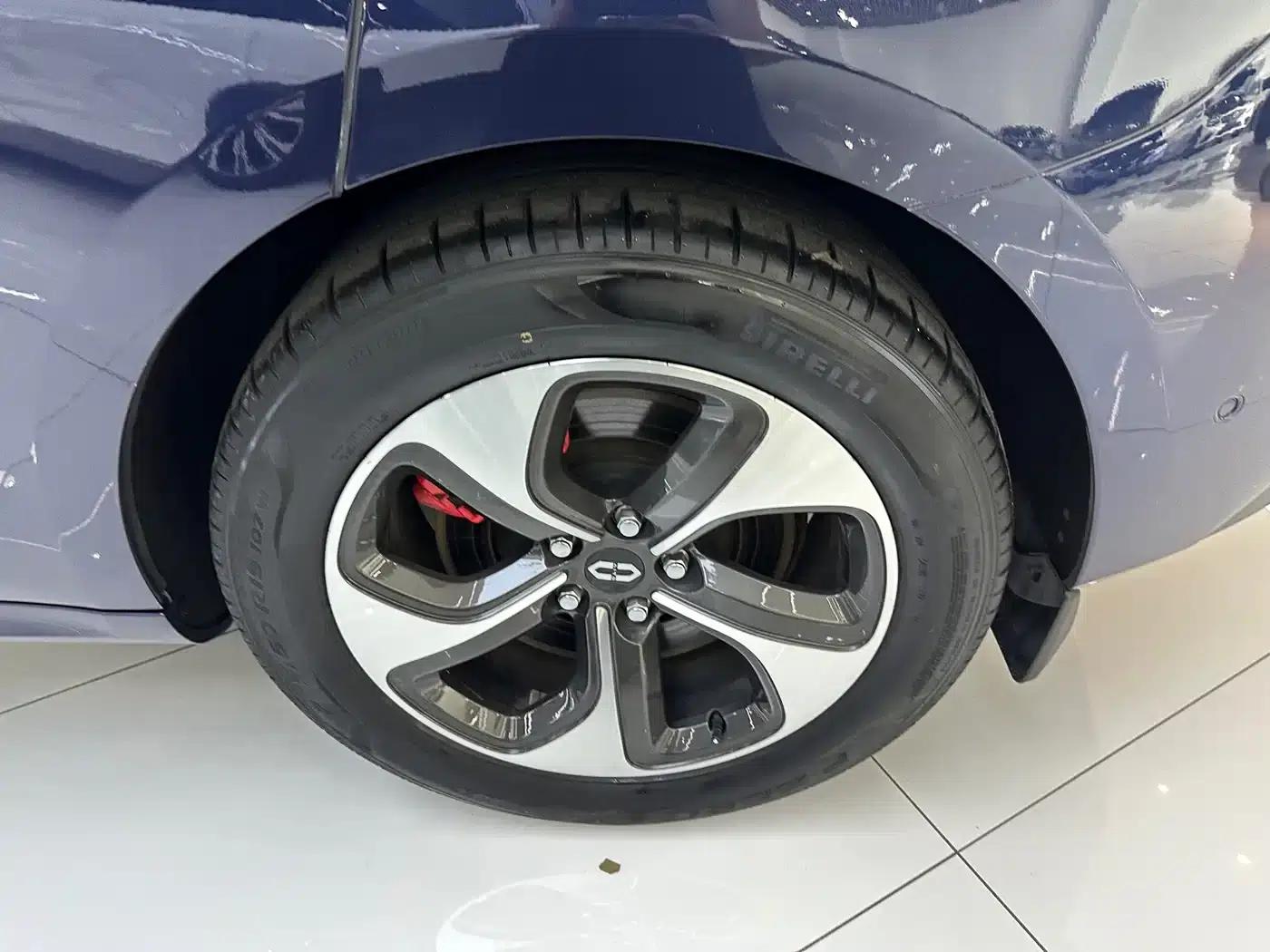 Wenjie M5 2022 Extended Range Rear-Wheel Drive Standard Edition — миниатюра 26